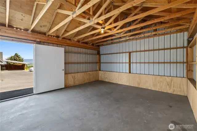Lots of options of how to use this space