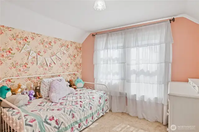 upstairs bedroom #4