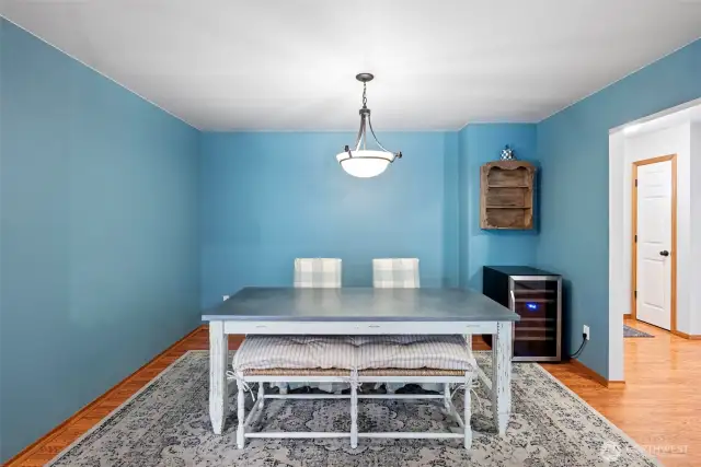 Formal dining room - large enough for fun gatherings