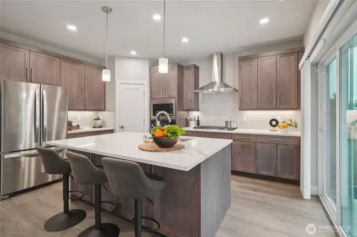 Photos are for representation only.  Features, colors, and selections may differ from photograph. See site agent for details.