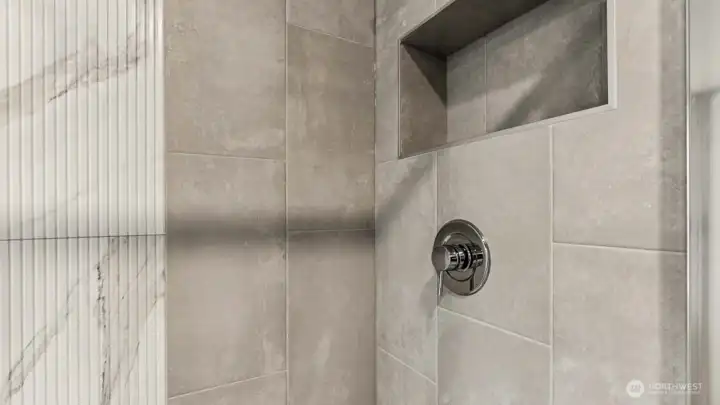 Photos are for representation only.  Features, colors and selections may differ from photograph. See site agent for details.