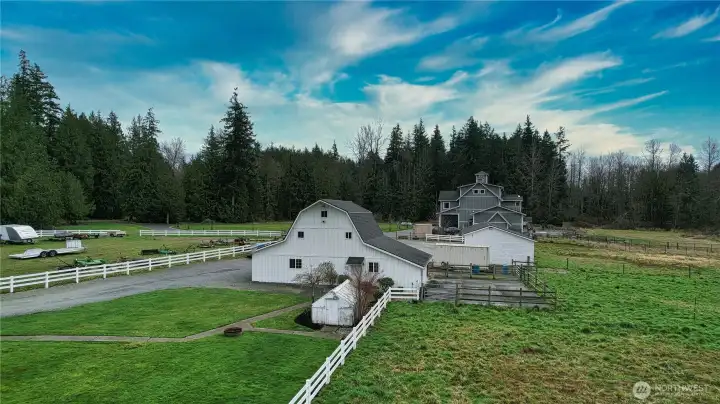 Barn with attached paddock area