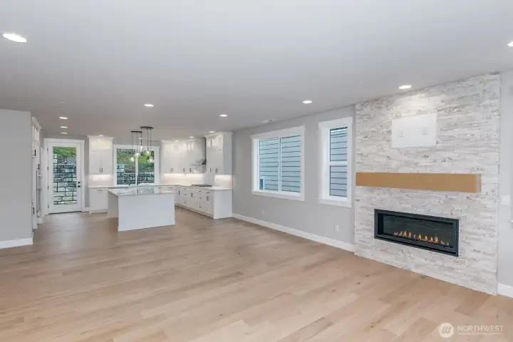 Oversized gas fireplace and extensive hardwood floors