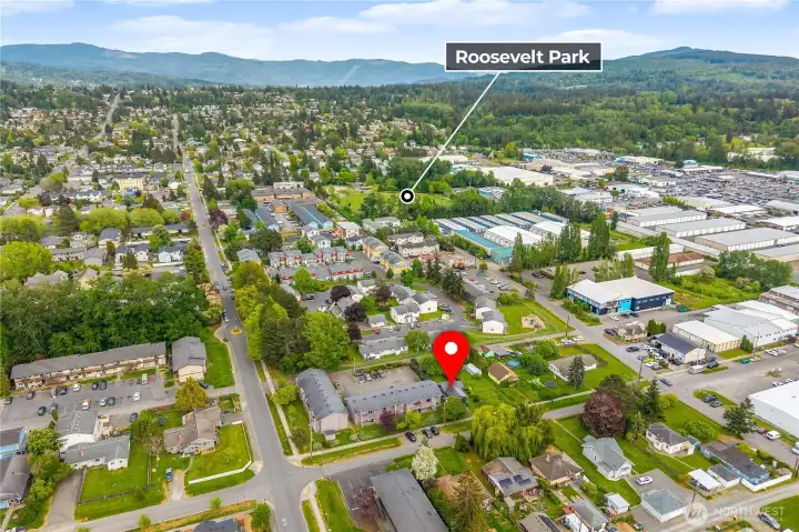 Walking distance to Roosevelt Park
