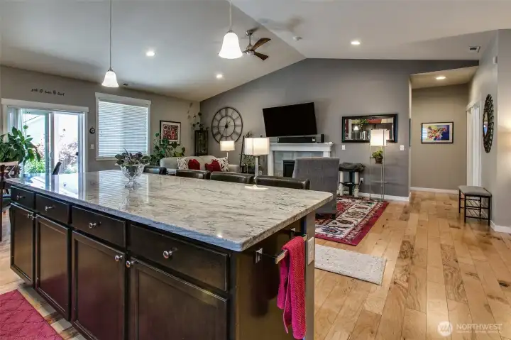 Granite island countertop... lots of space to dine and entertain Granite island countertop... lots of space to dine and entertain
