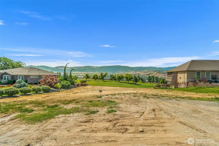 Building View Lot on Highlander Golf Course! Building View Lot on Highlander Golf Course!