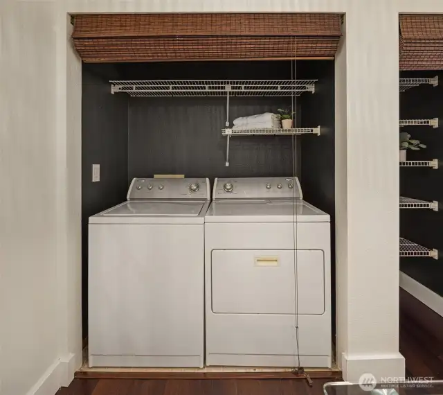 In-unit side-by-side washer and dryer!