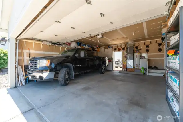 Attached 2 car garage