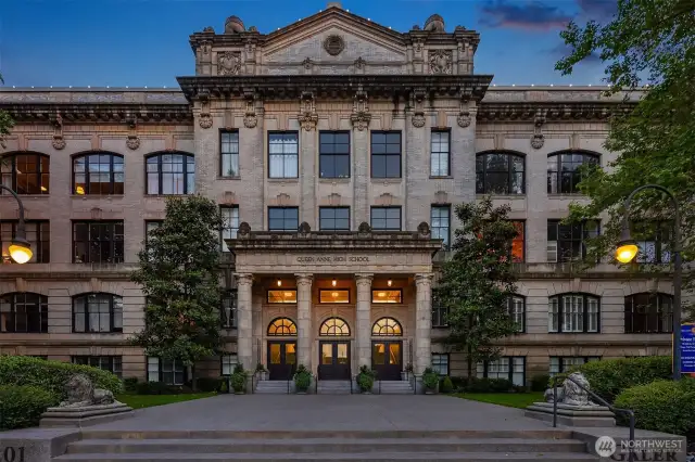 Queen Anne High School Galer Entrance