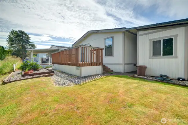 Spacious and quite backyard!