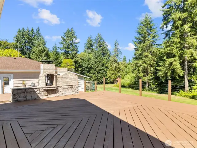 nearly 600 sq ft of deck