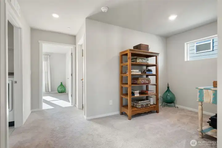 Flex/Office/Media Space