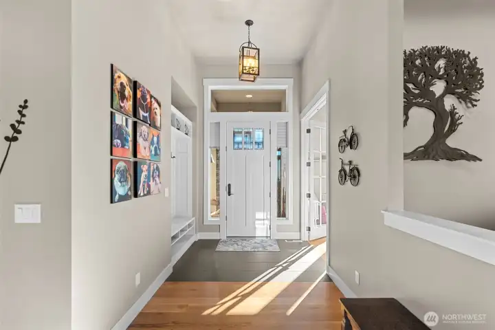 Entry way with built in storage