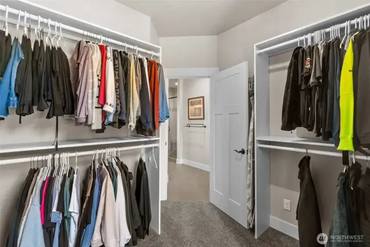 walk in closet