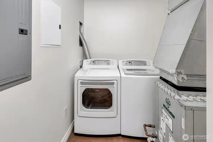 Laundry room with space for shelving