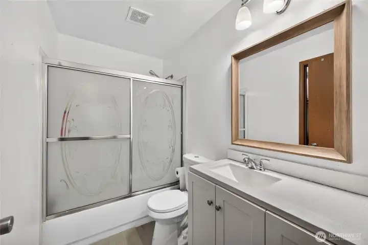 Main Bathroom