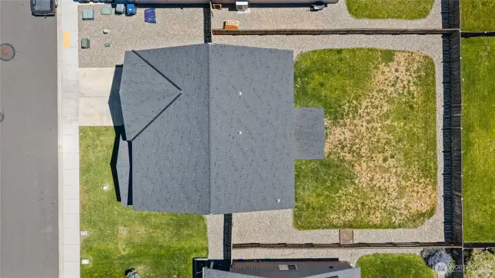 Terrific lot that has great space for kids and pets!