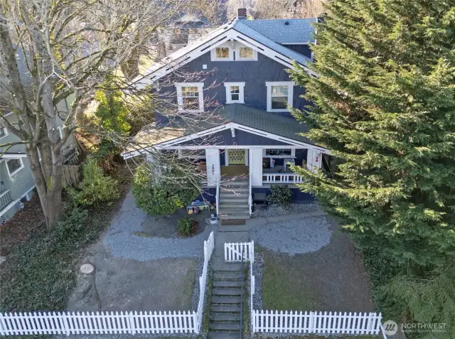 Large, open yard!