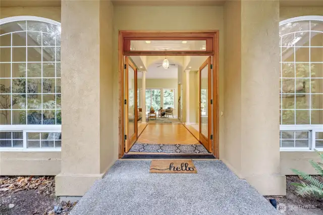 VA VA vooom... They don't make these entries like this anymore. Double doors.
