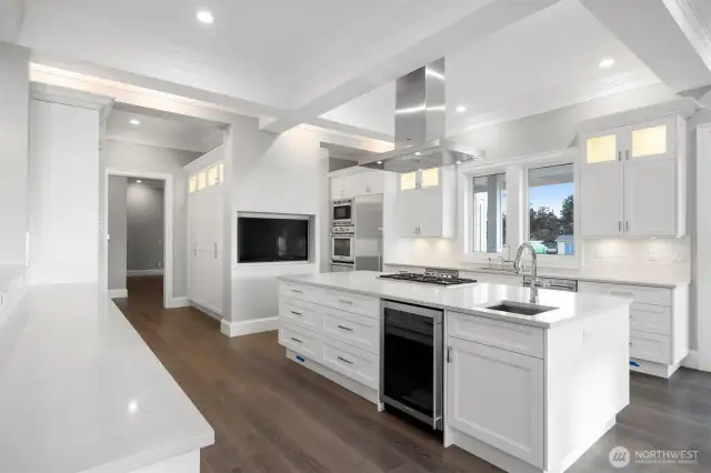 Top of line appliances and an amazing kitchen