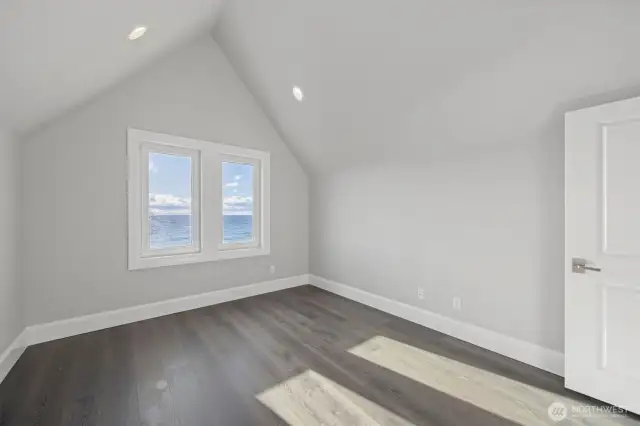 4th guest room with a view