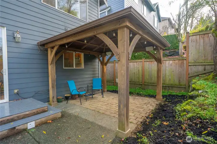 Covered patio for even the rainy days.