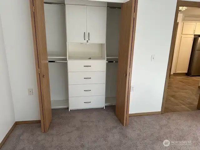 closet organizers