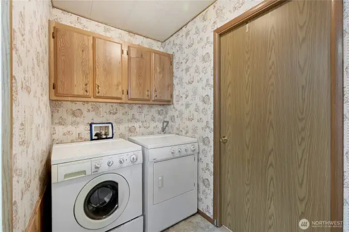 The utility room, washer and dryer are included with the sale.
