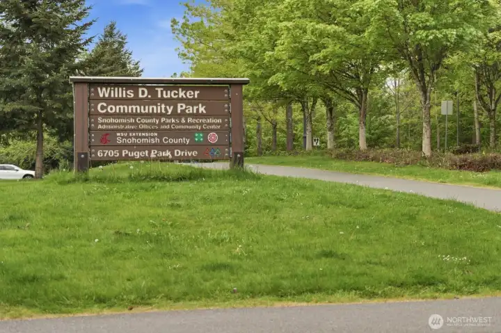 Nearby Willis Tucker Regional Park