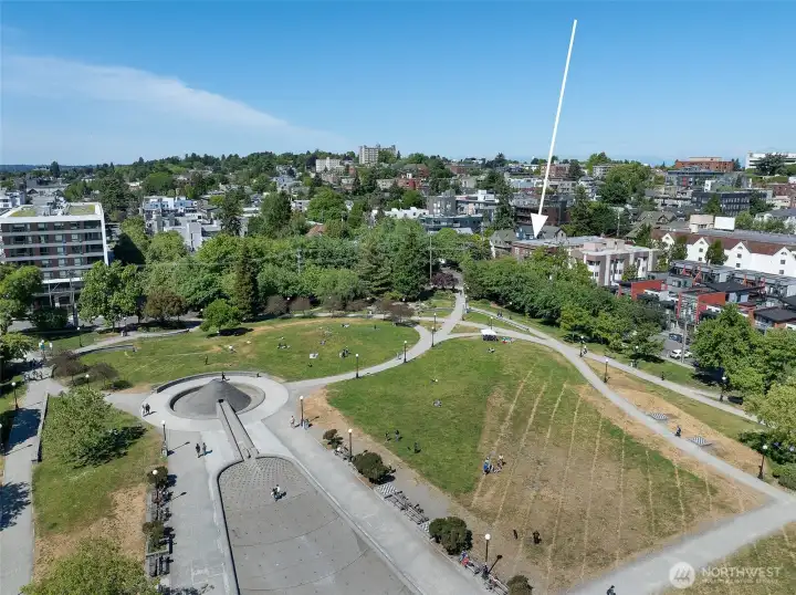 Cal Anderson Park's lovely greenery, lawns, & trails are all right outside your front door.