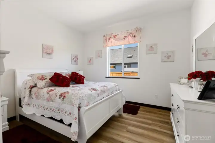 2nd Bedroom