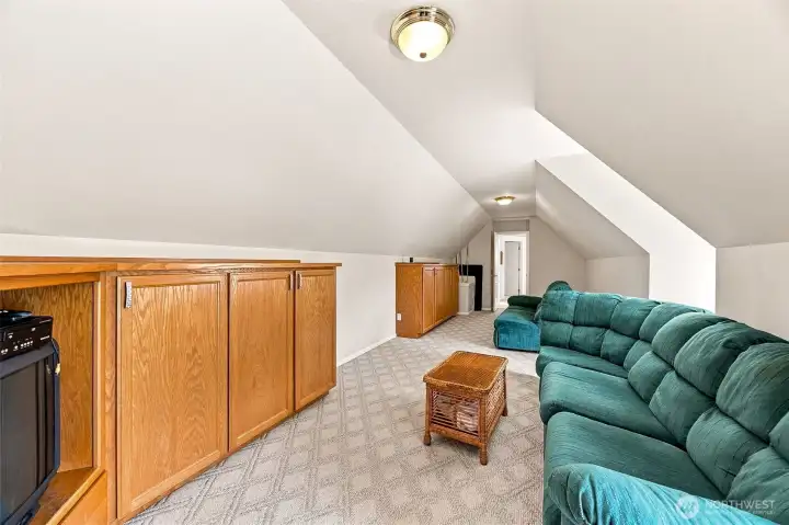Bonus Room