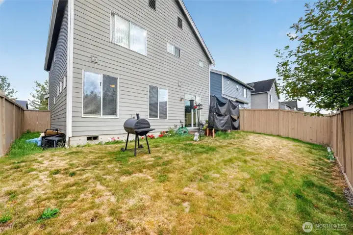 Nice sized backyard Nice sized backyard
