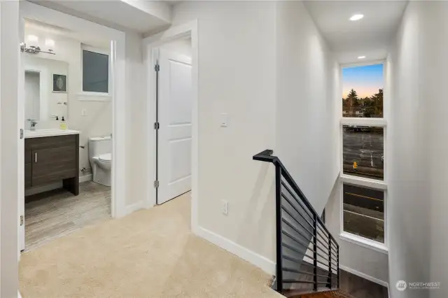 Upstairs landing full bathroom.