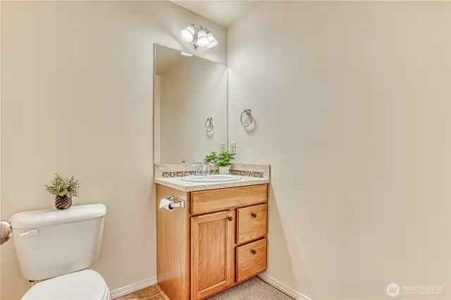 1/2 bath upstairs
