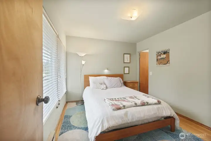 Guest bedroom with three quarter bath access