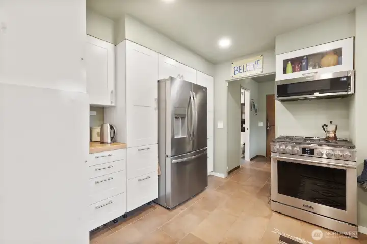 Newer kitchen cabinets and counters