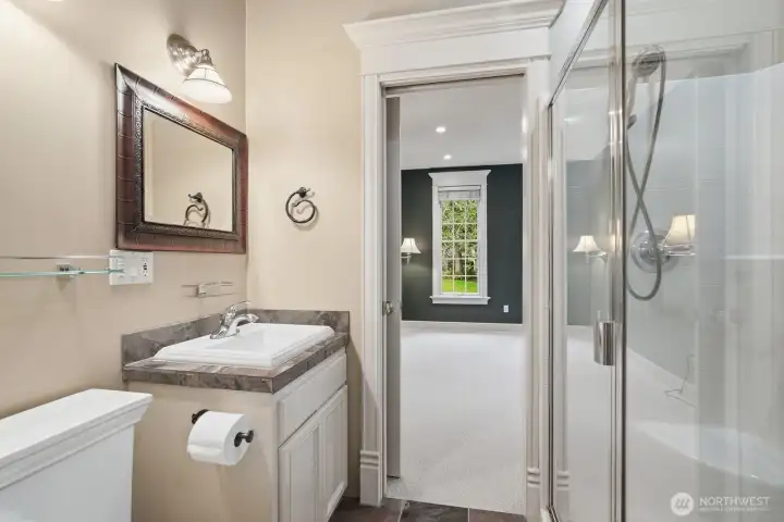 Ensuite bathroom