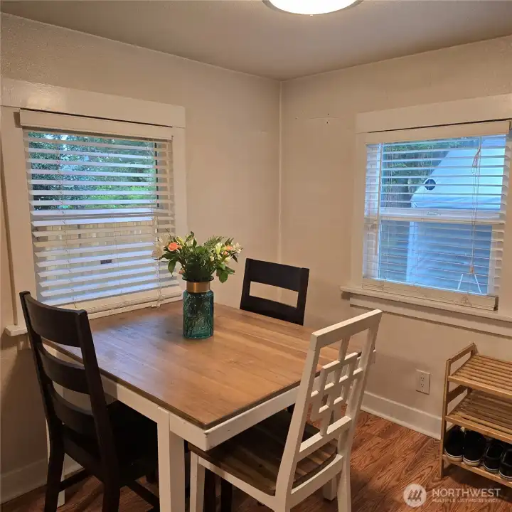 Eating area, Kitchen