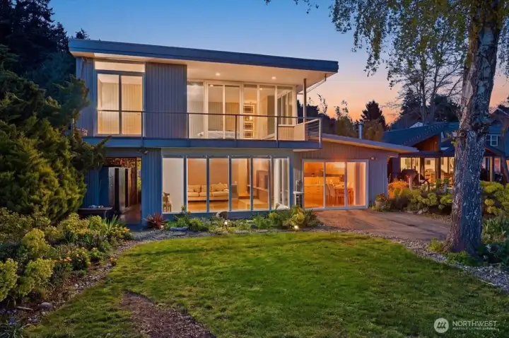 Vibrant yet peaceful setting to build lasting memories.