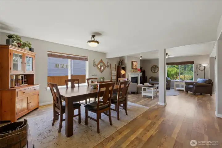 Here's your formal dining area with plenty of space for everyone