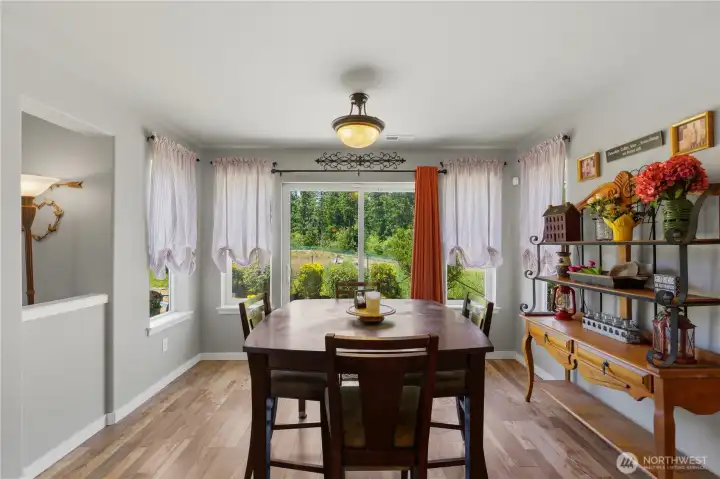 Here's your easy, casual dining area for your everyday meals