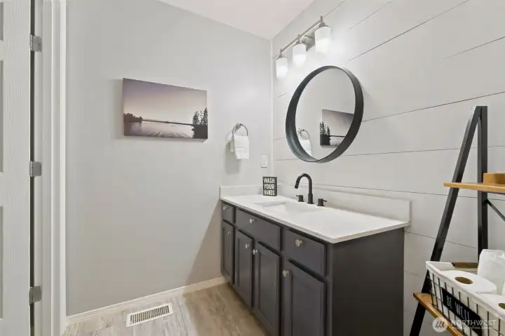 Hall Bath w/ separate closed off tub & toilet area. Perfect for kids & teenagers Hall Bath w/ separate closed off tub & toilet area. Perfect for kids & teenagers