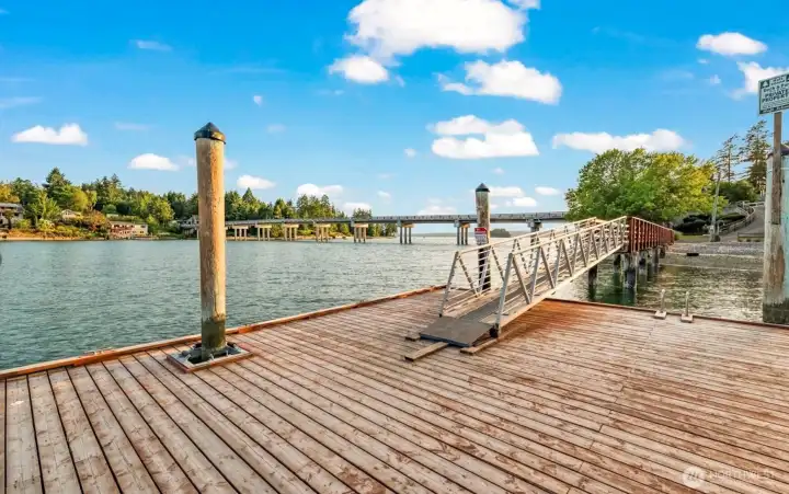 Community dock & boat launch area Community dock & boat launch area