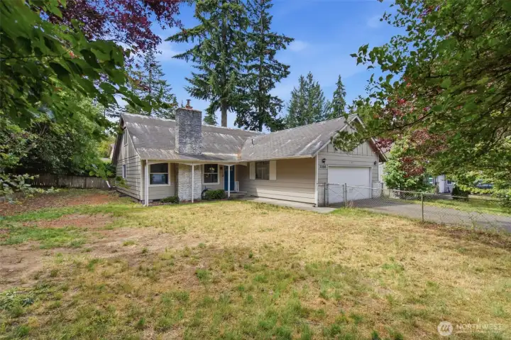 With a big fence yard. You can enjoy. Playing soccer. Keep him cool in the sprinkler. Or maybe it's time to finally get that dog. With a big fence yard. You can enjoy. Playing soccer. Keep him cool in the sprinkler. Or maybe it's time to finally get that dog.