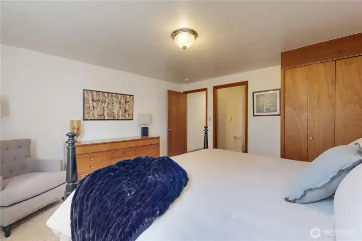 main floor unit