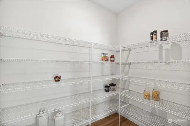 Walk in Pantry