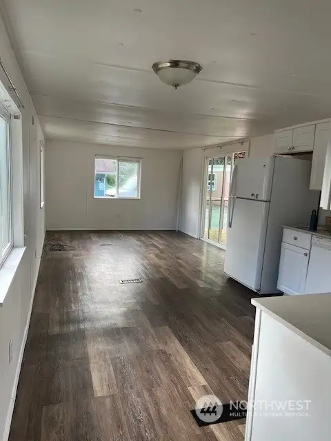 Living area with Kitchen