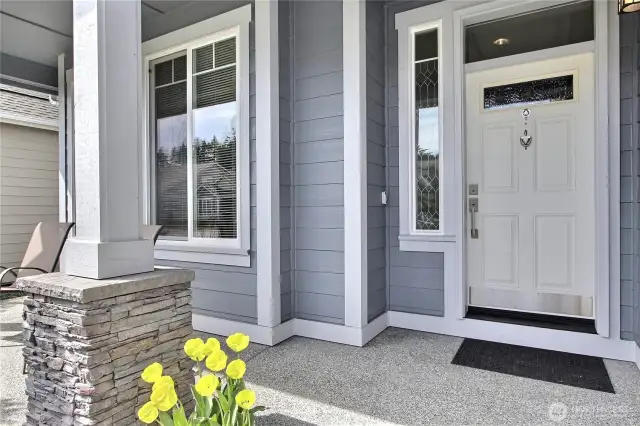 Welcoming covered front porch.