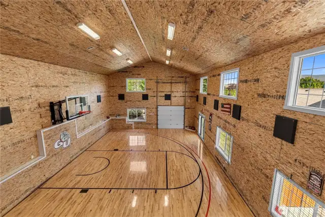 2 car garage/ studio/ basketball court